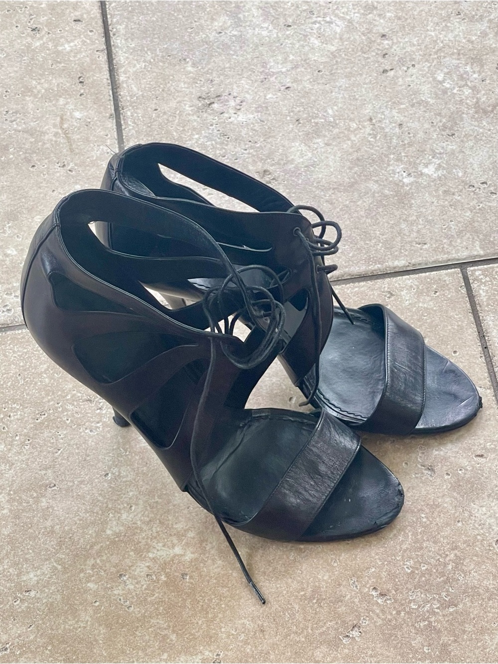 Givenchy Cutout Lace Up Leather Heels Sandals EU 38 Black Read Description